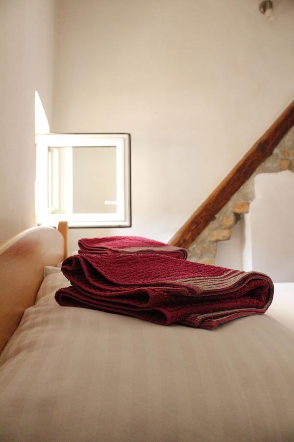 Hostel Nomad Novi Sad Luaran gambar