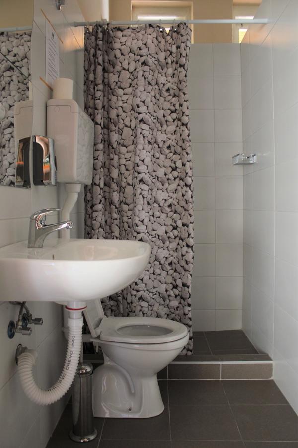 Hostel Nomad Novi Sad Luaran gambar